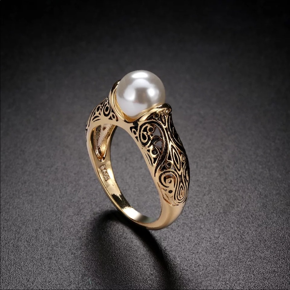 S925 Gold Pearl Ring - Picture 2 of 5
